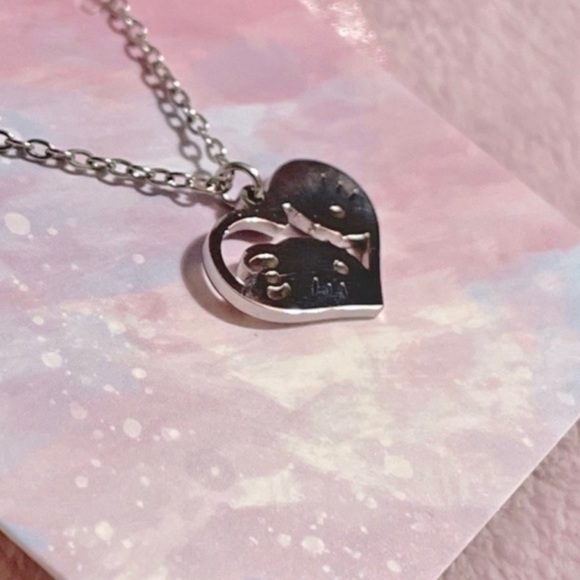 Hello Kitty & Dear Daniel Silver Stainless Steel Heart
Pendant Necklace - Picture 4 of 8